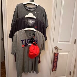 Bundle of 3 Shirts. 1 hat. Nike Clemson all 3XL (CT0021)